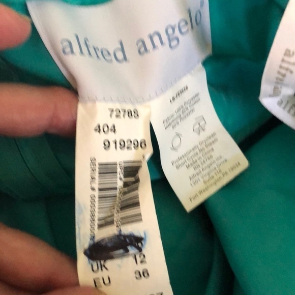 Alfred Angelo Strapless Formal Dress - Picture 5 of 5